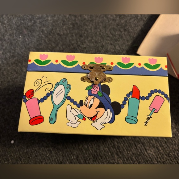 Minnie Mouse vintage Musical Jewelry Box nib song thank heaven for little girls - Picture 5 of 5